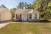 Foto principal - 10545 Bay Tree Dr