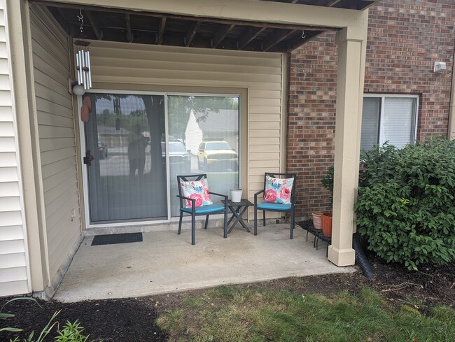 Building Photo - 1042 Timber Creek Dr