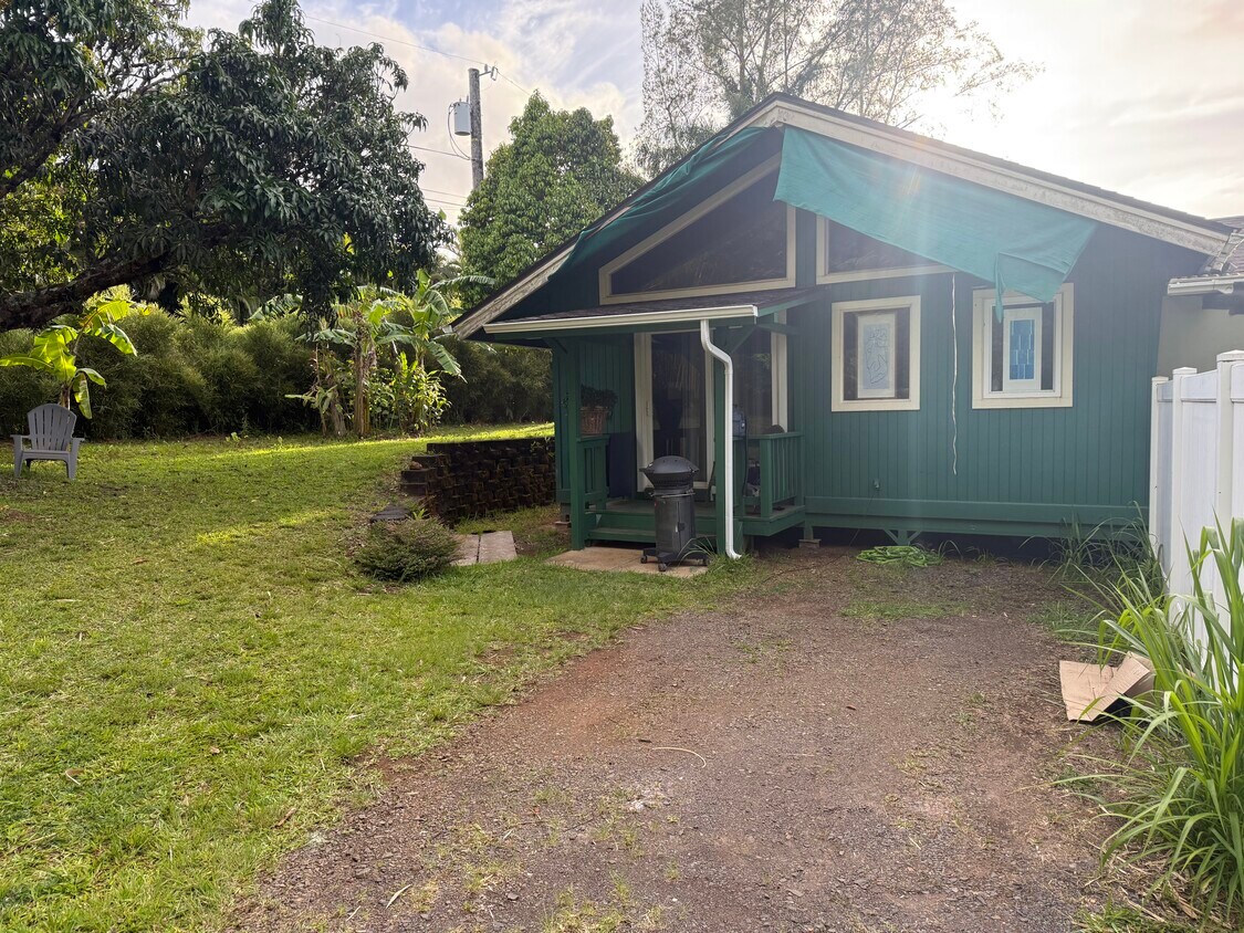 Foto principal - 747 Pakanu St