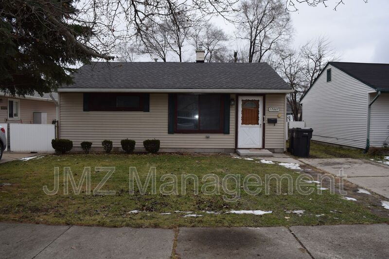 Primary Photo - 17327 Prospect St