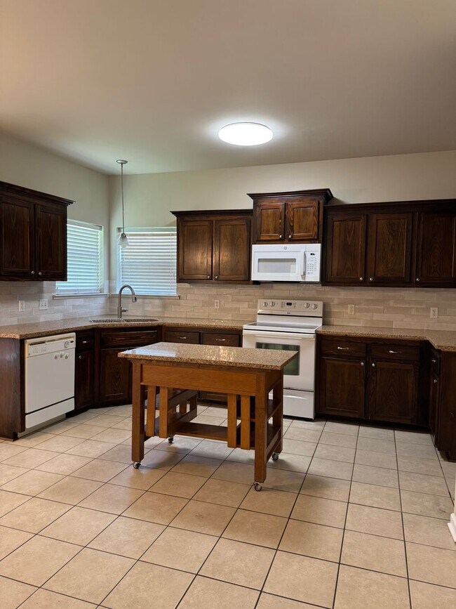 Foto del edificio - Beautiful Rental in Walker, LA