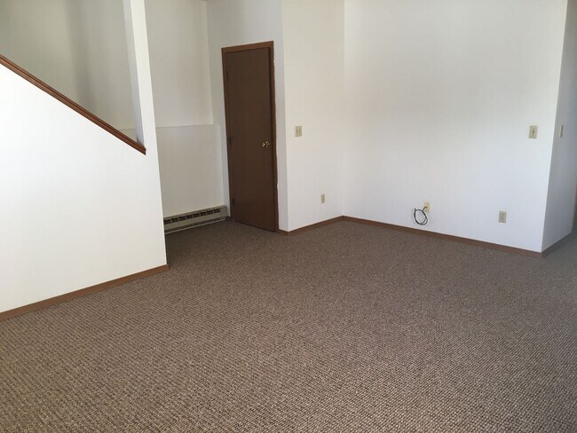 Foto del edificio - 410-416 8th Ave NE
