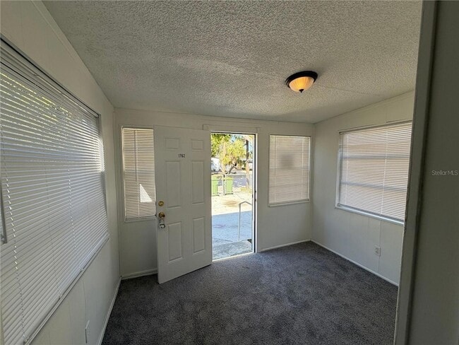 Building Photo - 1762 32nd St