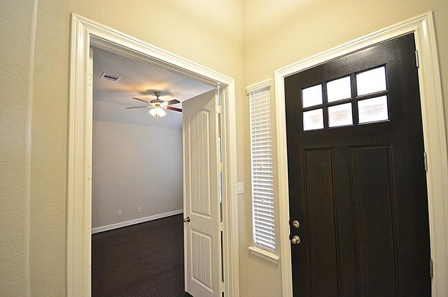 Building Photo - 4526 Wyatt Roland Wy