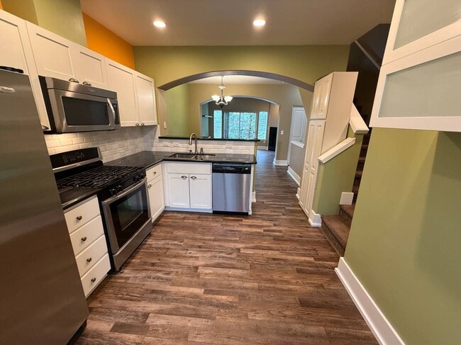 Cocina - 780 NW 118th Ave