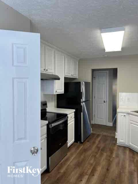 Building Photo - 506 Oxford Ridge