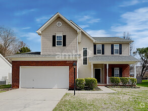 Building Photo - 3806 Glen Lyon Dr