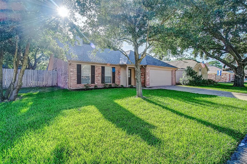 Foto principal - 1502 Park Wind Dr