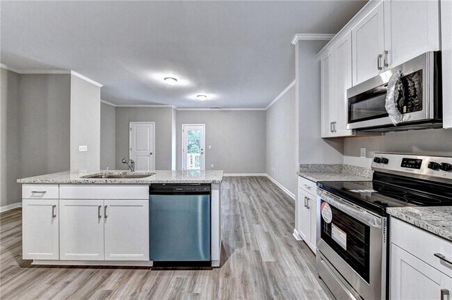 Building Photo - 2798 Laurel Ridge Cir