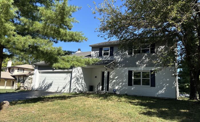 Foto principal - 6642 Glacier Ave