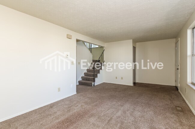 Foto del edificio - 7761 Mt Hood