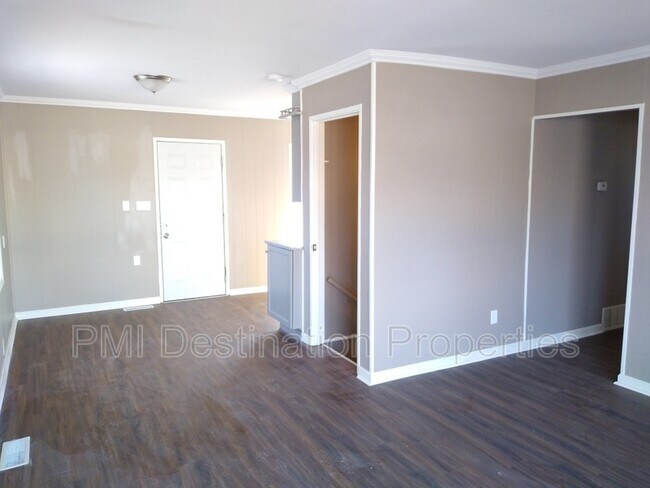 Building Photo - 7509 E 49th Terrace