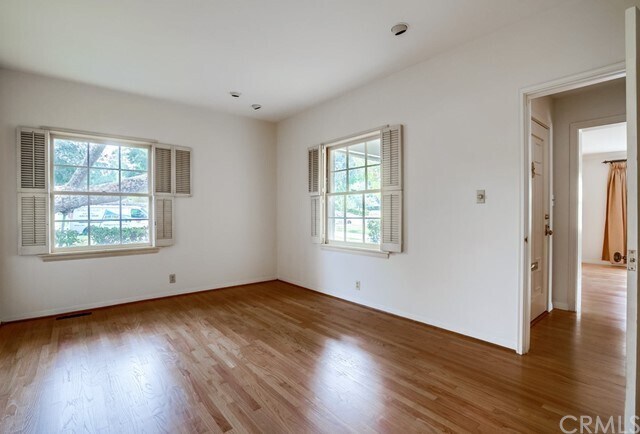 Building Photo - 2270 Melville Dr