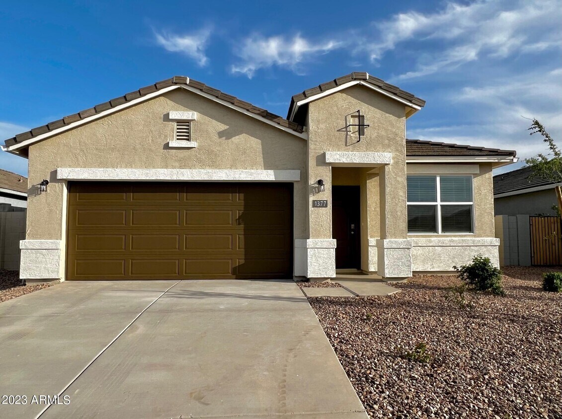 1377 Highland Rd, Queen Creek, AZ 85143 House Rental in Queen Creek