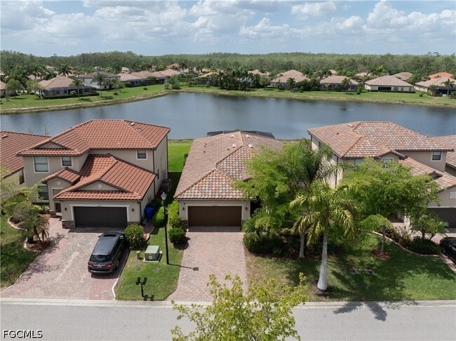 Building Photo - 10960 Cherry Laurel Dr
