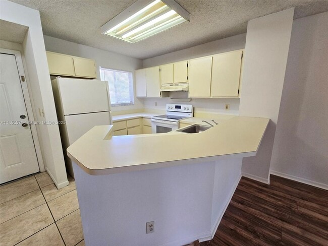 Building Photo - 8730 N Sherman Cir