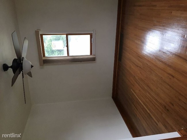 Foto del edificio - 1201 S Hawthorne Ave