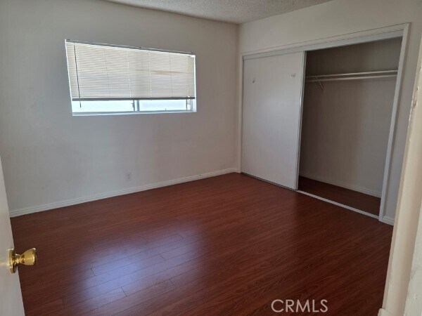 Foto del edificio - 920 Centennial St