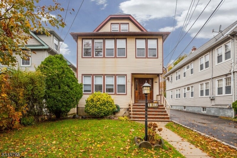 Primary Photo - 408 Berkeley Ave