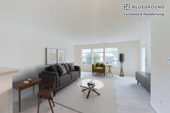 Building Photo - 313 Avalon Cir