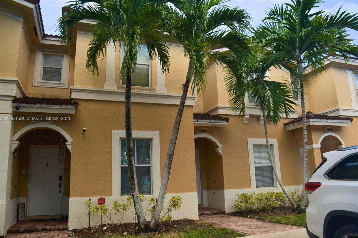 Foto del edificio - 12813 SW 32nd St