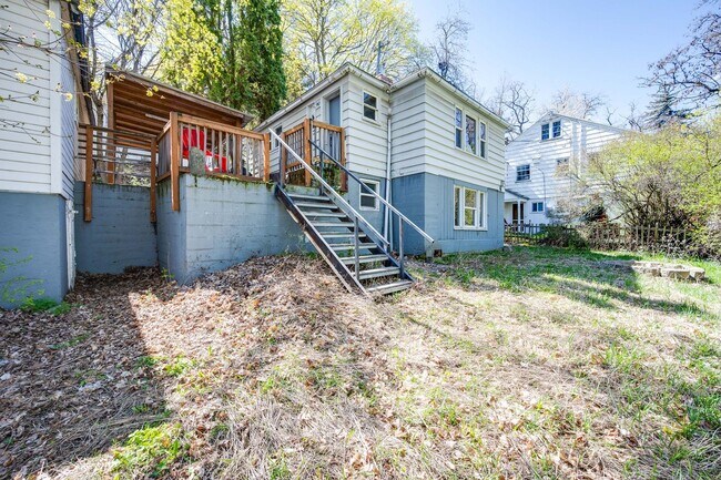Foto del edificio - Charming Home on College Hill – Perfect fo...
