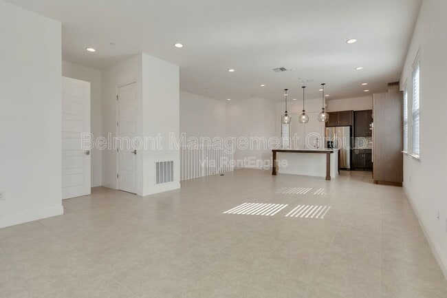 Building Photo - 13557 Larkton Ln