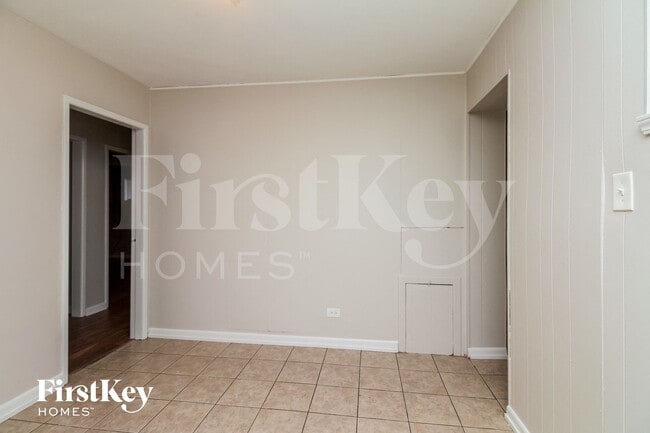 Foto del edificio - 17941 Wildwood Ave