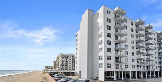Building Photo - 3450 S Ocean Blvd