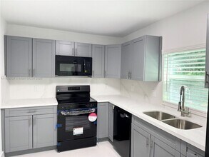 Building Photo - 351 NW 48th St