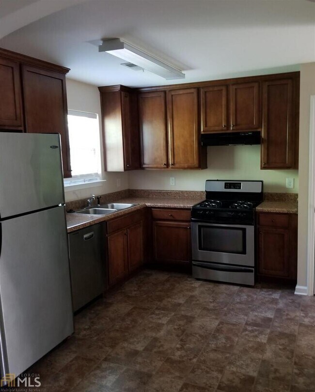 Foto del edificio - 2441 Capella Cir SW