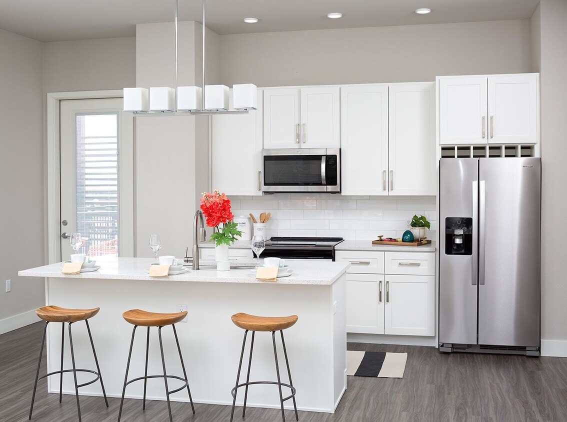 The Glenn Apartments in Centennial, CO