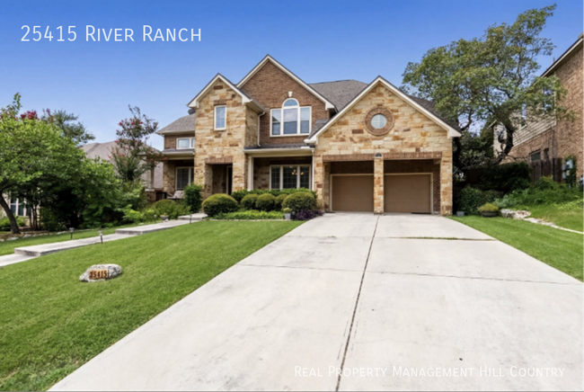 Foto del edificio - 25415 River Ranch