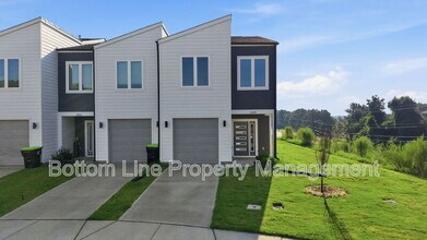 Building Photo - 2000 Titanium Rock Rd