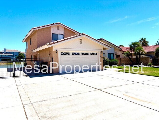Foto del edificio - 18119 Pier Dr