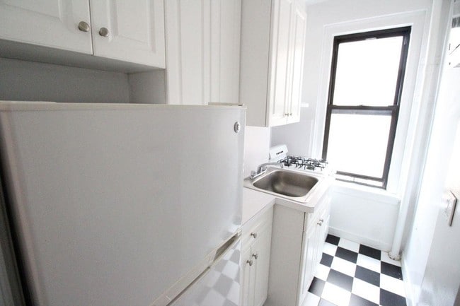 Building Photo - 201 West 77th Street
