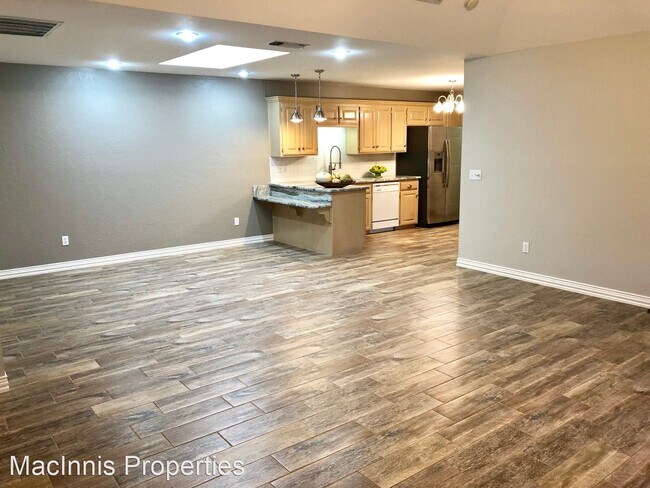 Building Photo - 3 br, 2 bath House - 12 Brennan Terrace