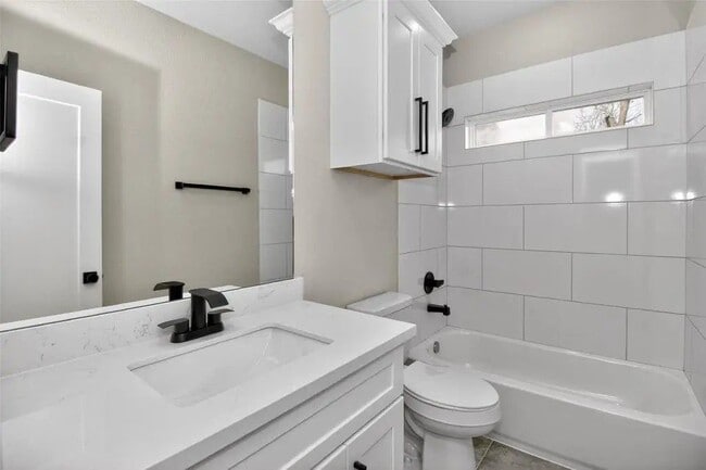 Foto del edificio - 4217 Mallow St