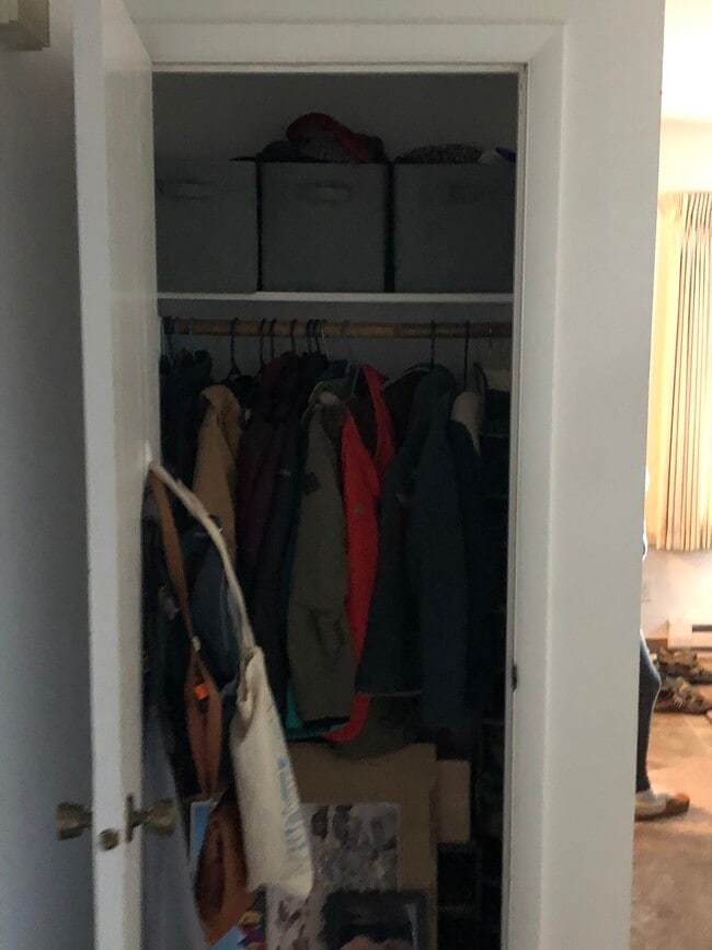 Building Photo - 1616 Hudson St