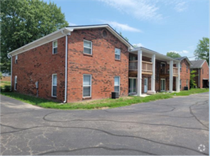 Building Photo - 634 Wooddale Terrace