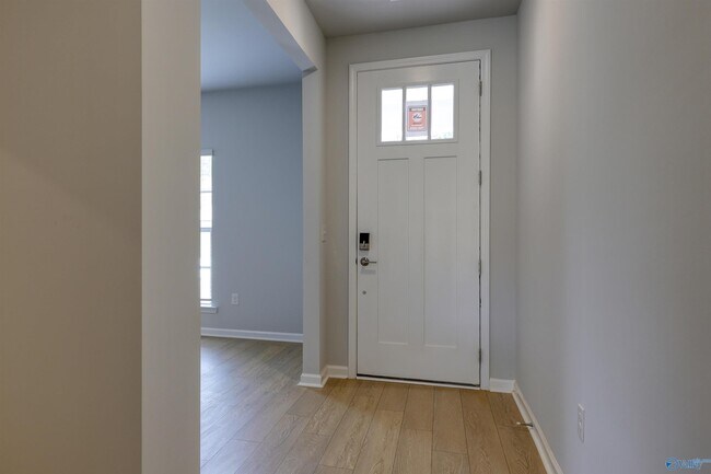 Foto del edificio - 12420 Bartow Ln