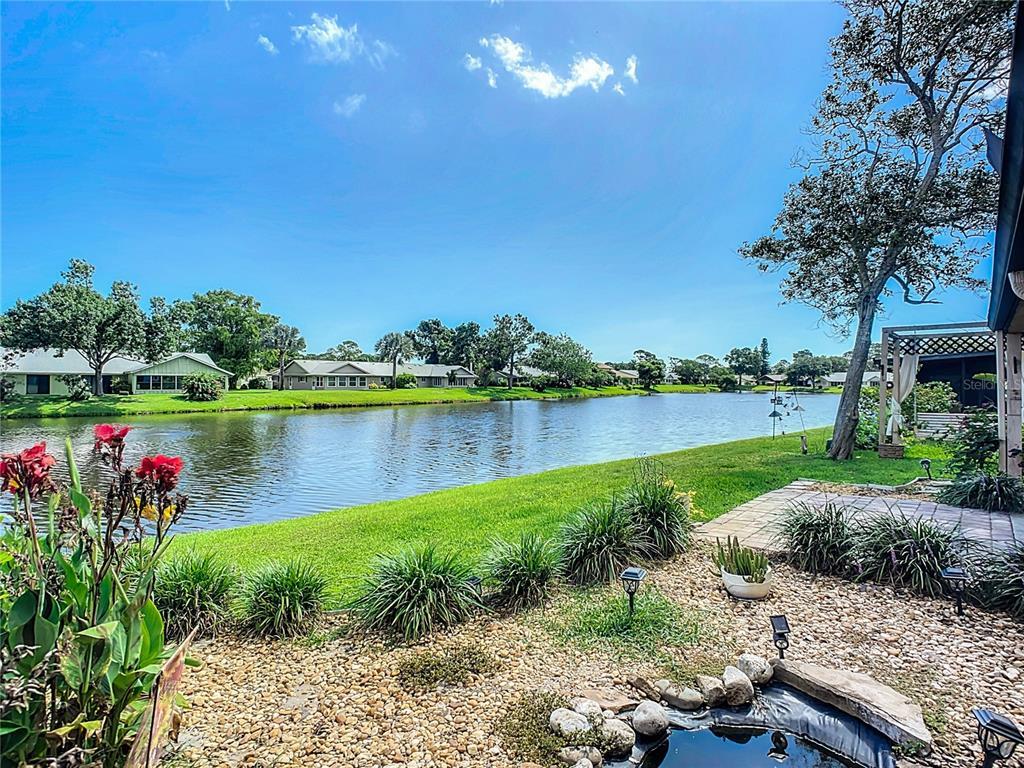 Primary Photo - 26 Lake Fairgreen Cir
