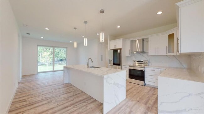 Building Photo - 17426 Medillin Ct