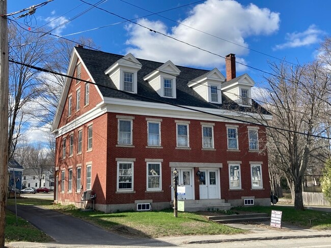 Building Photo - 103 Brunswick Ave
