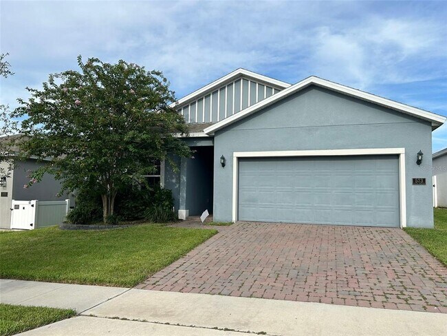 Building Photo - 573 Disa Dr