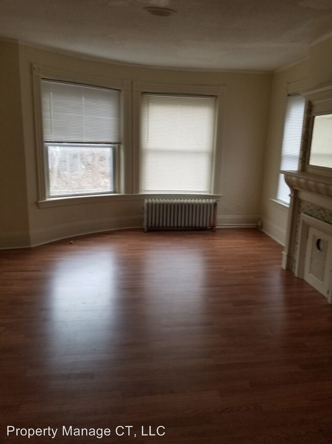Foto del edificio - 430-436 W Main St