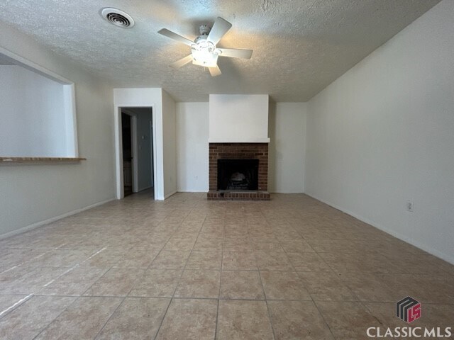 Building Photo - 1635 Cedar Shoals Dr