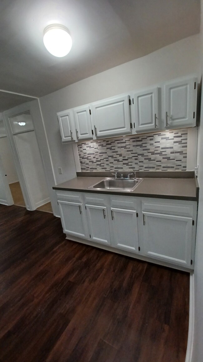 Building Photo - 55 W Louther St