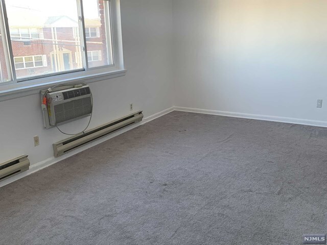 Foto del edificio - 207 Polifly Rd