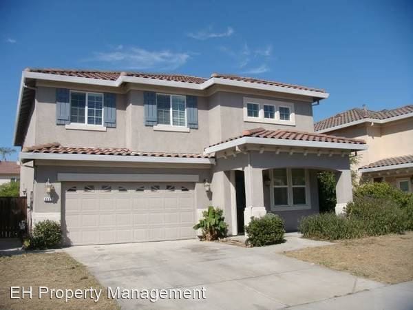 Primary Photo - 4 br, 2.5 bath House - 8445 West Wing Drive
